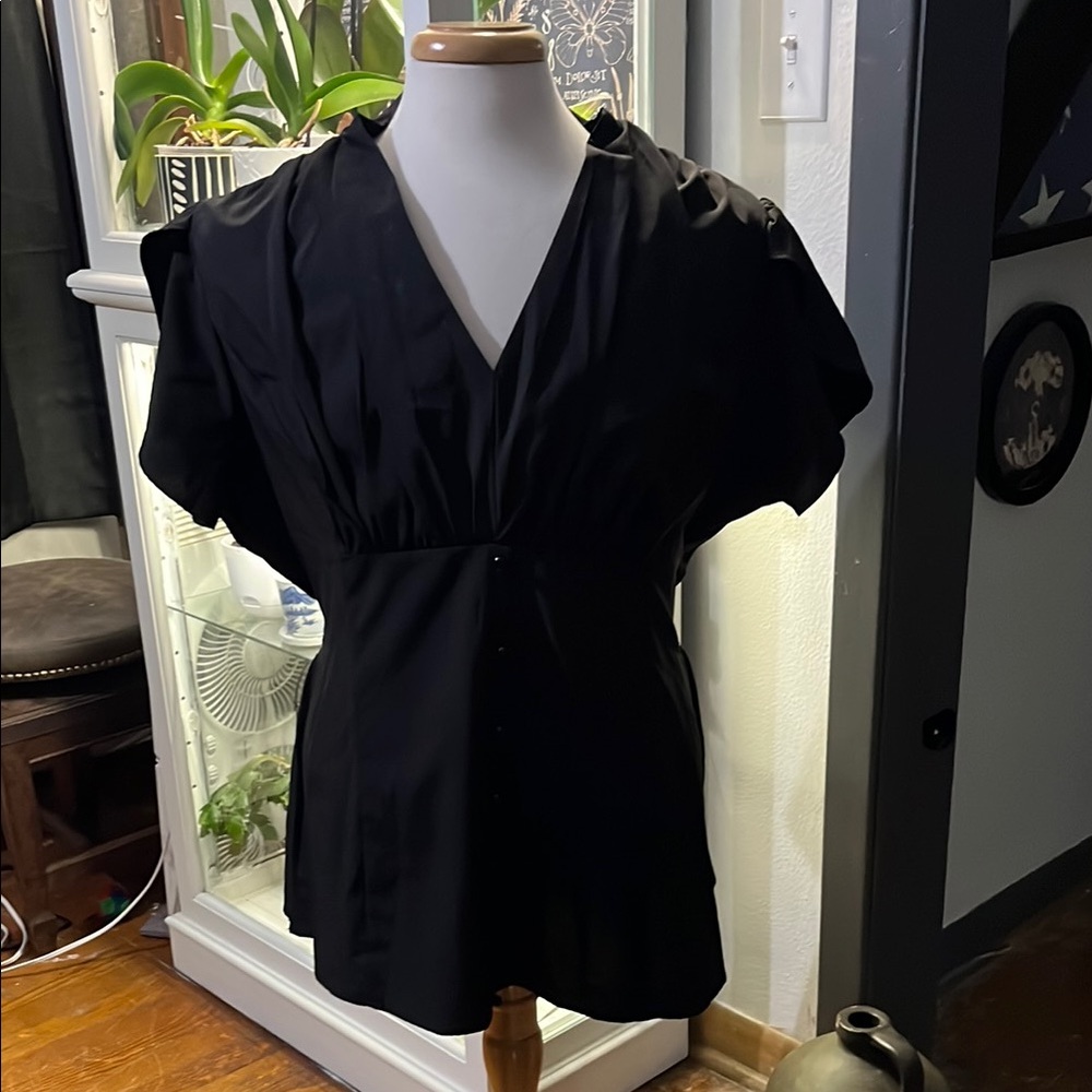 Elegant Black Blouse